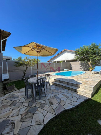 Imagem Casa com 4 Quartos à Venda, 490 m² em Guarapari - Pontal Do Paraná Imagem Casa com 4 Quartos à Venda, 490 m² em Guarapari - Pontal Do Paraná
