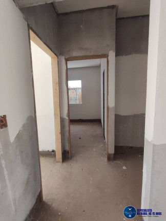 Imagem Casa com 3 Quartos à Venda, 300 m² em Setor Três Marias - Goiânia Imagem Casa com 3 Quartos à Venda, 300 m² em Setor Três Marias - Goiânia