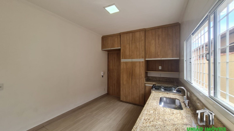 Imagem Casa com 3 Quartos para Alugar, 132 m² em Aparecida - Bragança Paulista Imagem Casa com 3 Quartos para Alugar, 132 m² em Aparecida - Bragança Paulista