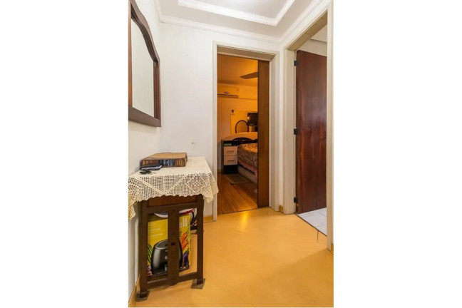 Imagem Apartamento com 1 Quarto à Venda, 39 m² em Glória - Porto Alegre Imagem Apartamento com 1 Quarto à Venda, 39 m² em Glória - Porto Alegre