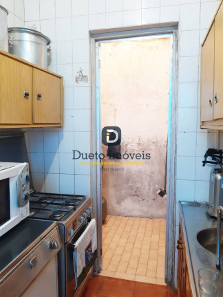 Imagem Casa com 3 Quartos à Venda, 158 m² em Centro - Santa Maria