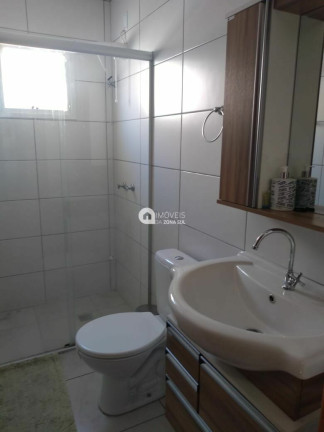 Imagem Casa com 2 Quartos à Venda, 83 m² Imagem Casa com 2 Quartos à Venda, 83 m²