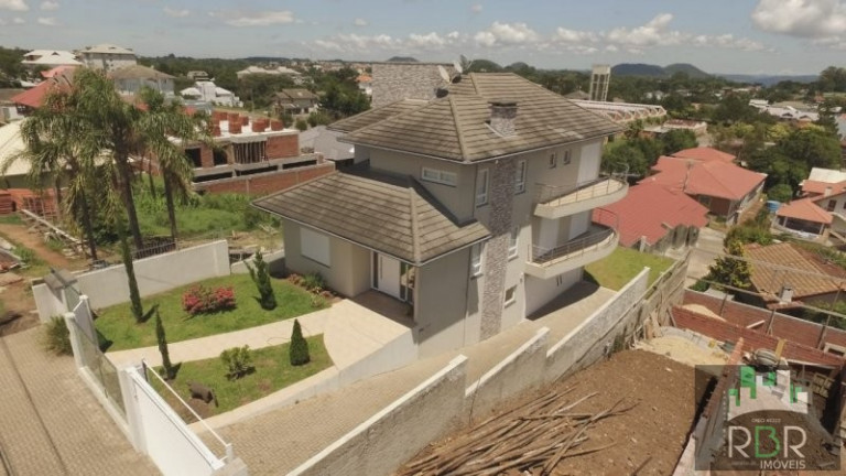 Imagem Casa com 3 Quartos à Venda, 361 m² em Região Das Hortênsias Imagem Casa com 3 Quartos à Venda, 361 m² em Região Das Hortênsias