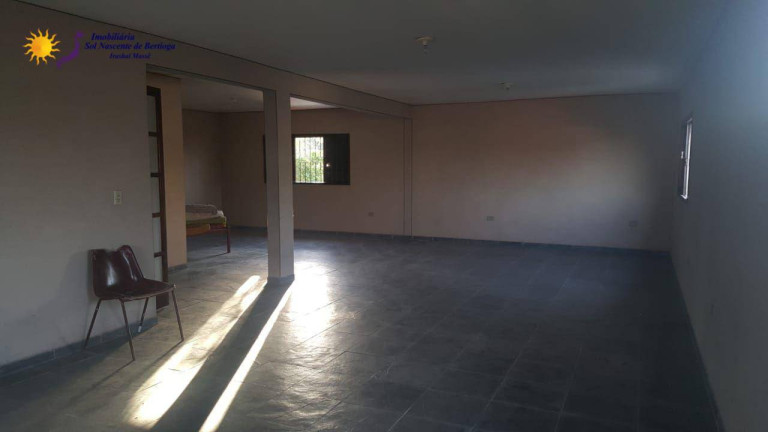 Imagem Casa com 4 Quartos à Venda, 328 m² em Vista Linda - Bertioga Imagem Casa com 4 Quartos à Venda, 328 m² em Vista Linda - Bertioga