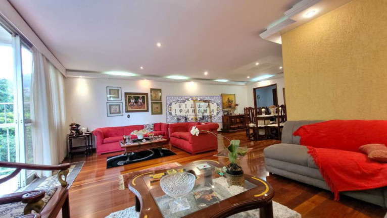 Imagem Apartamento com 3 Quartos à Venda, 186 m² em Copacabana - Rio De Janeiro Imagem Apartamento com 3 Quartos à Venda, 186 m² em Copacabana - Rio De Janeiro