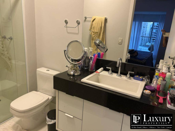 Imagem Apartamento com 3 Quartos à Venda, 180 m² em Vila Nova Conceição - São Paulo Imagem Apartamento com 3 Quartos à Venda, 180 m² em Vila Nova Conceição - São Paulo