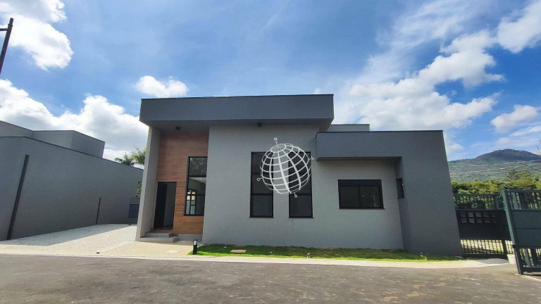 Imagem Casa com 3 Quartos à Venda, 111 m² em Chácaras Interlagos - Atibaia Imagem Casa com 3 Quartos à Venda, 111 m² em Chácaras Interlagos - Atibaia
