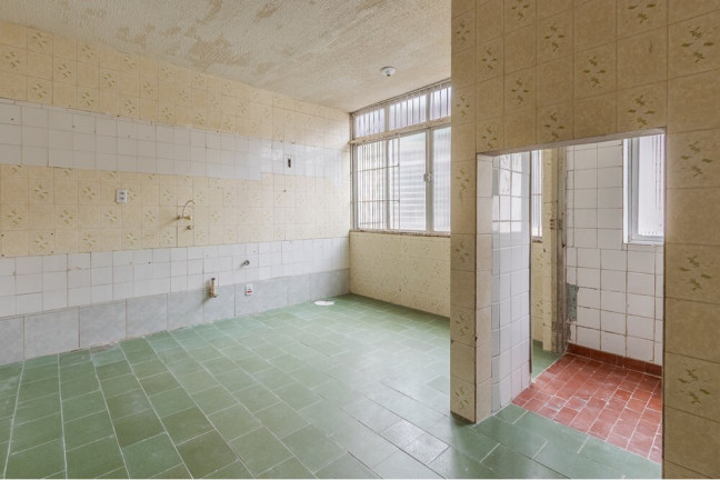 Imagem Apartamento com 3 Quartos à Venda, 78 m² em São Sebastião - Porto Alegre Imagem Apartamento com 3 Quartos à Venda, 78 m² em São Sebastião - Porto Alegre