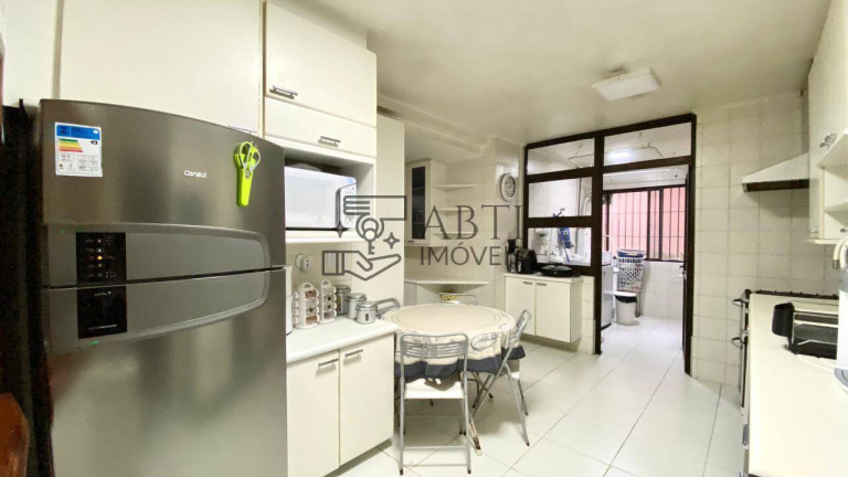 Imagem Apartamento com 4 Quartos à Venda, 130 m² em Moema - São Paulo Imagem Apartamento com 4 Quartos à Venda, 130 m² em Moema - São Paulo