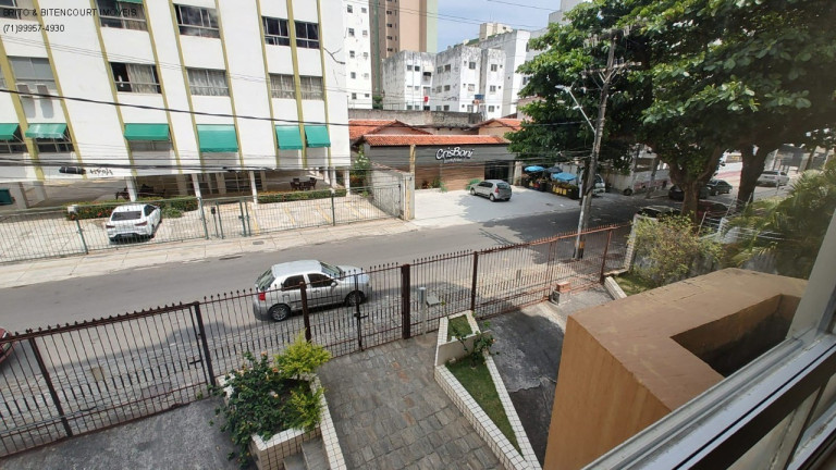 Imagem Imóvel com 3 Quartos à Venda, 130 m² em Costa Azul - Salvador Imagem Imóvel com 3 Quartos à Venda, 130 m² em Costa Azul - Salvador