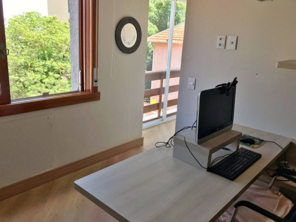 Imagem Apartamento com 3 Quartos à Venda, 170 m² em Moinhos De Vento - Porto Alegre