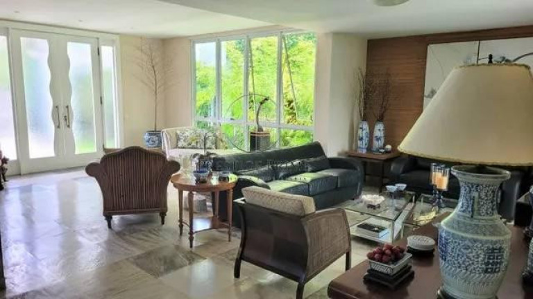 Imagem Casa com 4 Quartos à Venda, 504 m² Imagem Casa com 4 Quartos à Venda, 504 m²