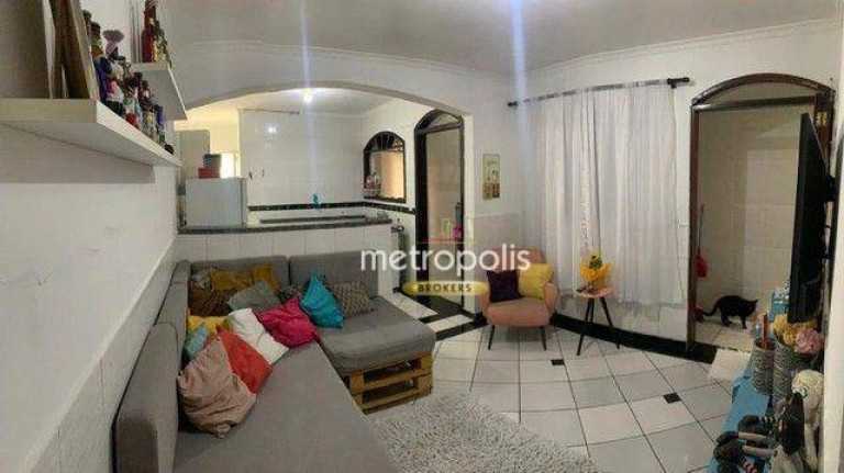 Sobrado com 4 Quartos à Venda, 246 m² em Cerâmica - São Caetano Do Sul
