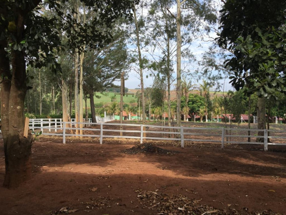 Imagem Chácara com 3 Quartos à Venda, 31 m² em Bauru Imagem Chácara com 3 Quartos à Venda, 31 m² em Bauru
