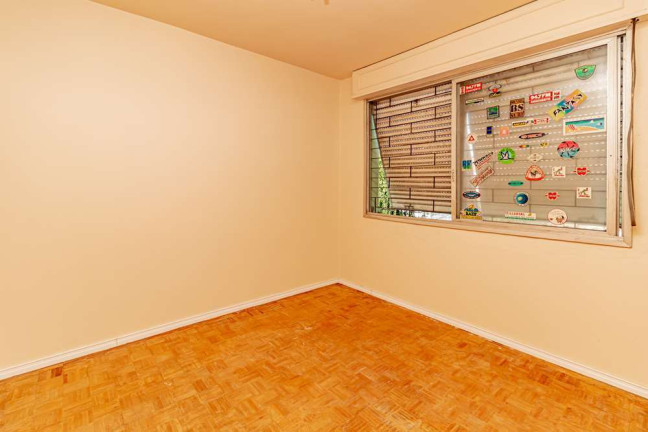 Imagem Imóvel com 2 Quartos à Venda, 78 m² em Santana - Porto Alegre Imagem Imóvel com 2 Quartos à Venda, 78 m² em Santana - Porto Alegre