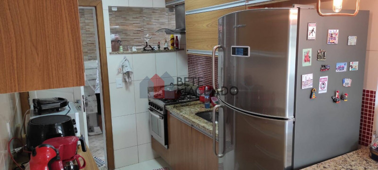 Imagem Casa com 2 Quartos à Venda, 71 m² em Granja Guarani - Teresópolis