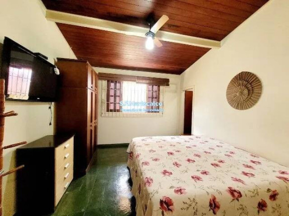 Imagem Casa com 5 Quartos para Alugar, 500 m² em Centro - Ubatuba