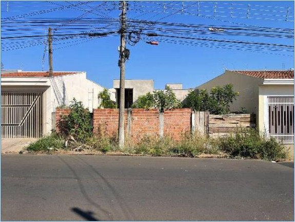 Imagem Casa com 3 Quartos à Venda, 101 m² em Jardim Centenário - São Carlos Imagem Casa com 3 Quartos à Venda, 101 m² em Jardim Centenário - São Carlos