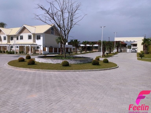 Imagem Casa com 2 Quartos à Venda, 78 m² em Morro Das Pedras - Florianópolis