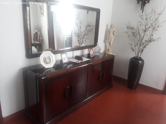 Imagem Casa com 3 Quartos à Venda, 220 m² em Vila Bastos - Santo André Imagem Casa com 3 Quartos à Venda, 220 m² em Vila Bastos - Santo André