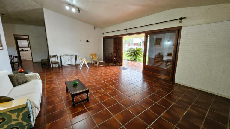 Imagem Casa com 4 Quartos à Venda, 264 m² em Atlântida - Xangri-lá Imagem Casa com 4 Quartos à Venda, 264 m² em Atlântida - Xangri-lá
