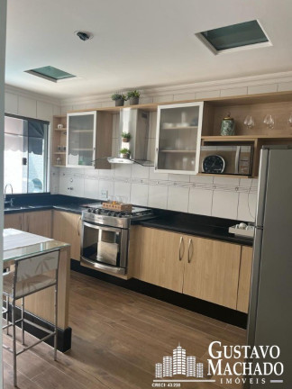 Imagem Casa com 3 Quartos à Venda, 196 m² em Loteamento Bondarovshy - Quatis