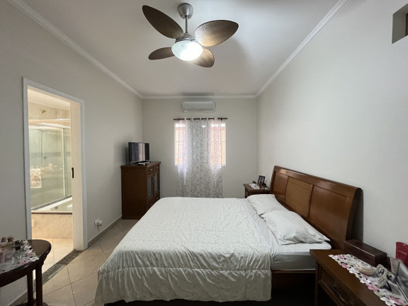 Imagem Casa com 3 Quartos à Venda, 260 m² em Ponta Da Praia - Santos Imagem Casa com 3 Quartos à Venda, 260 m² em Ponta Da Praia - Santos