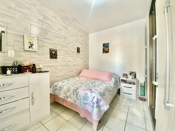 Imagem Casa com 3 Quartos à Venda, 300 m² em Forquilhinhas - São José