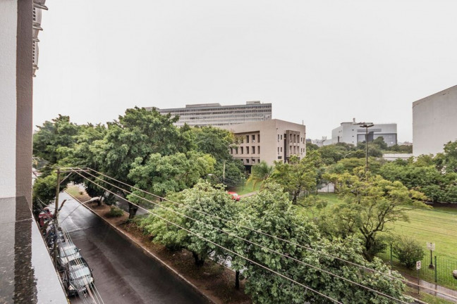 Imagem Imóvel com 3 Quartos à Venda, 107 m² em Santana - Porto Alegre Imagem Imóvel com 3 Quartos à Venda, 107 m² em Santana - Porto Alegre