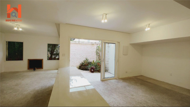 Imagem Casa com 3 Quartos à Venda, 169 m² em Vila Nova Conceição - São Paulo Imagem Casa com 3 Quartos à Venda, 169 m² em Vila Nova Conceição - São Paulo
