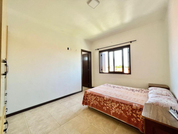 Imagem Sobrado com 4 Quartos à Venda, 380 m² em Jardim Beira Mar - Capao Da Canoa Imagem Sobrado com 4 Quartos à Venda, 380 m² em Jardim Beira Mar - Capao Da Canoa