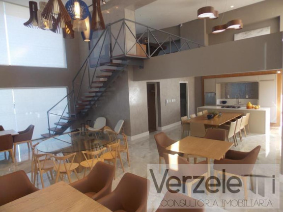 Imagem Apartamento com 4 Quartos à Venda, 220 m² em Centro - Balneário Camboriú Imagem Apartamento com 4 Quartos à Venda, 220 m² em Centro - Balneário Camboriú