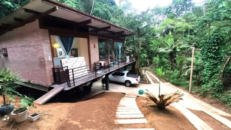 Imagem Casa com 6 Quartos à Venda, 250 m² em Vargem Grande - Rio De Janeiro Imagem Casa com 6 Quartos à Venda, 250 m² em Vargem Grande - Rio De Janeiro