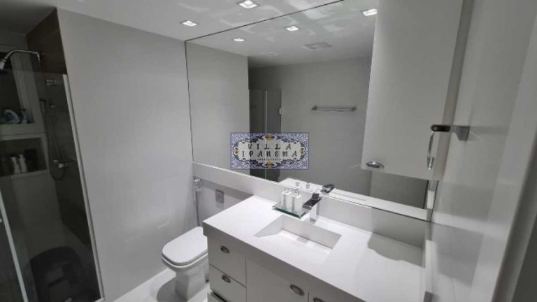 Imagem Apartamento com 3 Quartos à Venda, 130 m² em Icaraí - Niterói Imagem Apartamento com 3 Quartos à Venda, 130 m² em Icaraí - Niterói
