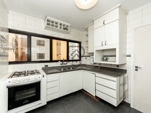 Imagem Apartamento com 3 Quartos à Venda, 97 m² em Moema - São Paulo