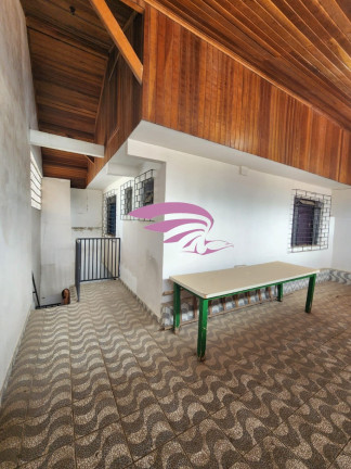Imagem Casa com 3 Quartos à Venda, 120 m² em Alto Boqueirão - Curitiba Imagem Casa com 3 Quartos à Venda, 120 m² em Alto Boqueirão - Curitiba