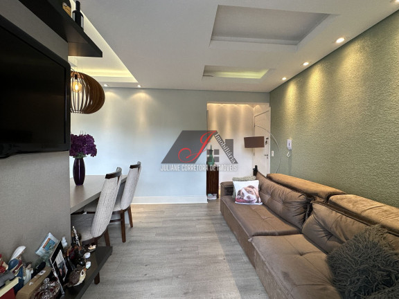 Imagem Apartamento com 2 Quartos à Venda, 58 m² em Capão Raso - Curitiba