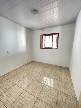 Imagem Casa com 2 Quartos à Venda, 50 m² em Igara - Canoas Imagem Casa com 2 Quartos à Venda, 50 m² em Igara - Canoas