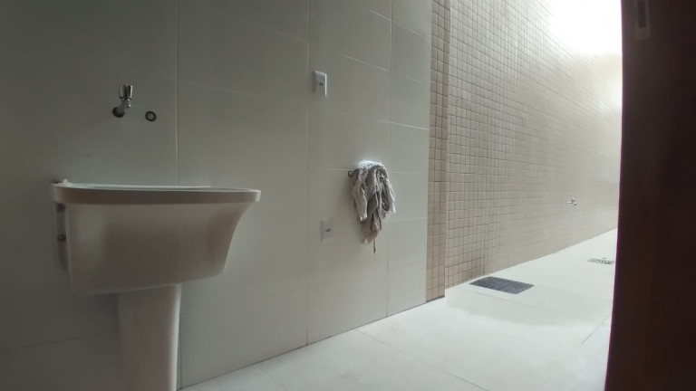 Imagem Casa com 3 Quartos para Alugar, 200 m² em Boqueirão - Santos Imagem Casa com 3 Quartos para Alugar, 200 m² em Boqueirão - Santos