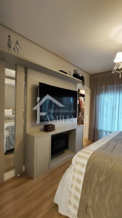 Imagem Casa com 3 Quartos à Venda, 320 m² em América - Joinville