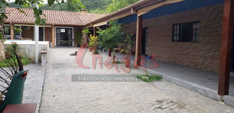 Imagem Casa com 5 Quartos à Venda, 345 m² em Massaguaçu - Caraguatatuba Imagem Casa com 5 Quartos à Venda, 345 m² em Massaguaçu - Caraguatatuba