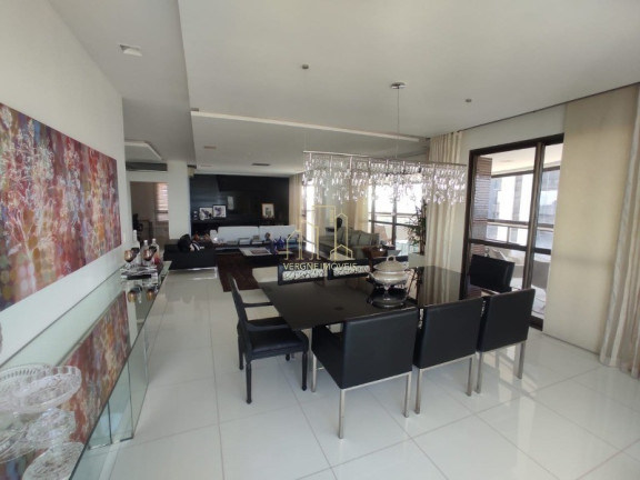 Imagem Imóvel com 4 Quartos à Venda, 315 m² em Ondina - Salvador Imagem Imóvel com 4 Quartos à Venda, 315 m² em Ondina - Salvador