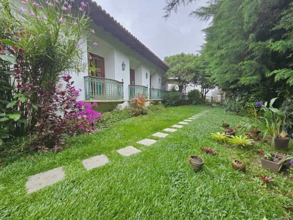 Imagem Casa com 4 Quartos à Venda, 329 m² em Alto - Teresópolis Imagem Casa com 4 Quartos à Venda, 329 m² em Alto - Teresópolis
