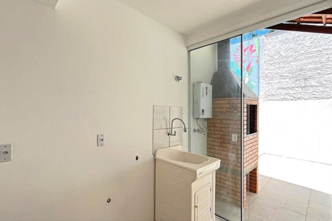 Imagem Casa com 3 Quartos à Venda, 101 m² em Espírito Santo - Porto Alegre Imagem Casa com 3 Quartos à Venda, 101 m² em Espírito Santo - Porto Alegre