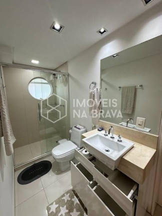 Imagem Apartamento com 4 Quartos para Temporada, 135 m² em Centro - Balneário Camboriú