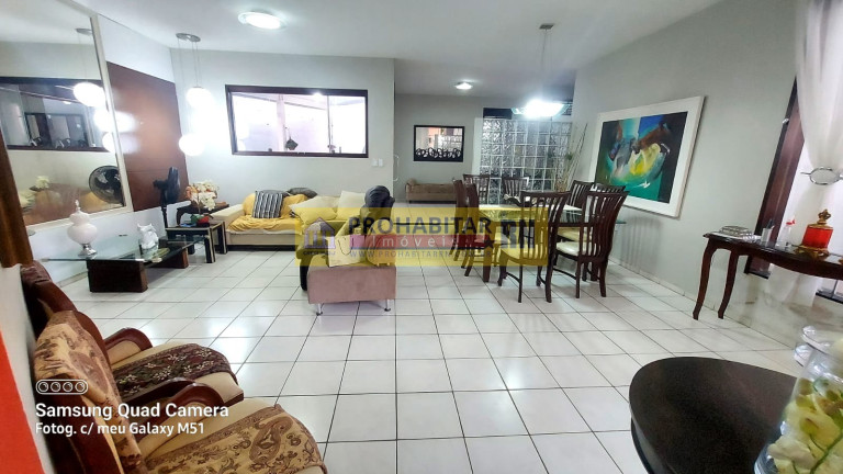 Imagem Casa de Condomínio com 4 Quartos à Venda, 300 m² em Candelária - Natal