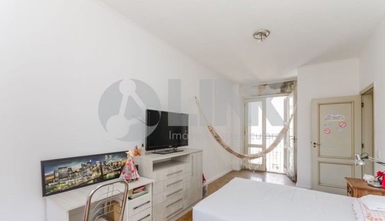 Imagem Apartamento com 3 Quartos à Venda, 203 m² em Centro Histórico - Porto Alegre Imagem Apartamento com 3 Quartos à Venda, 203 m² em Centro Histórico - Porto Alegre