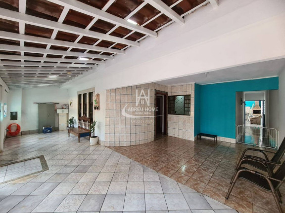 Imagem Casa com 3 Quartos à Venda, 180 m² Imagem Casa com 3 Quartos à Venda, 180 m²