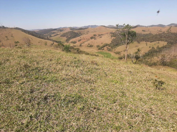Imagem Fazenda à Venda, 200 m² em Canaã I - Jambeiro Imagem Fazenda à Venda, 200 m² em Canaã I - Jambeiro
