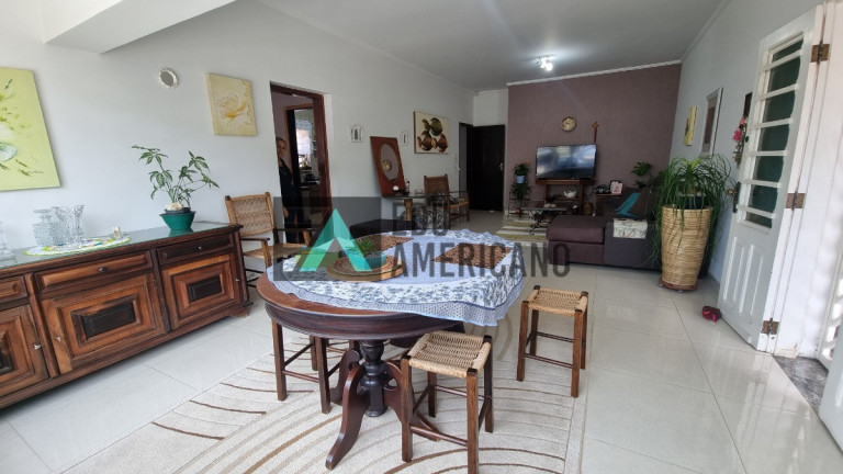 Imagem Casa com 5 Quartos à Venda, 270 m² em Centro - Atibaia Imagem Casa com 5 Quartos à Venda, 270 m² em Centro - Atibaia